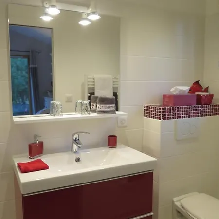 Crisalys D'hotes Bed & Breakfast *
