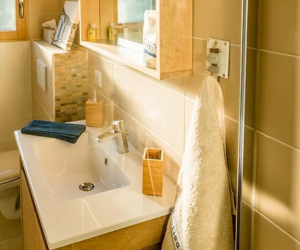 Crisalys D'hotes Pessac