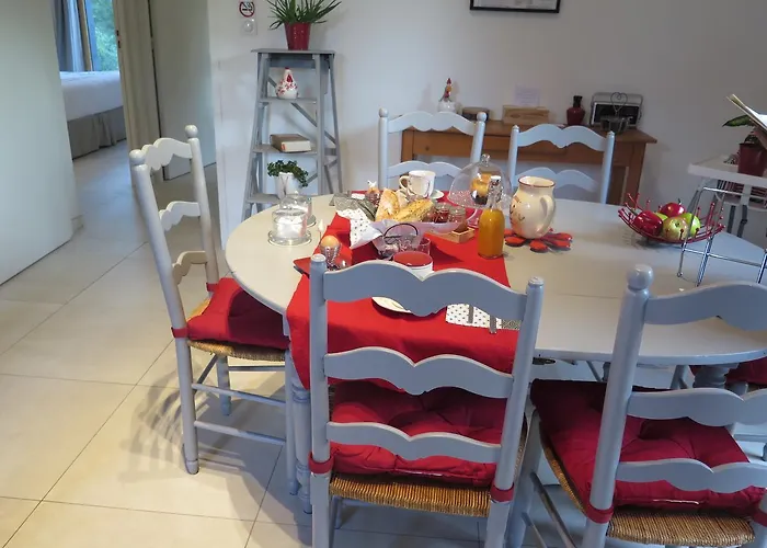 Crisalys D'hotes Bed & Breakfast